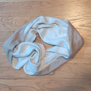 5 for$20🏷️ Calvin Klein Infinite Scarf